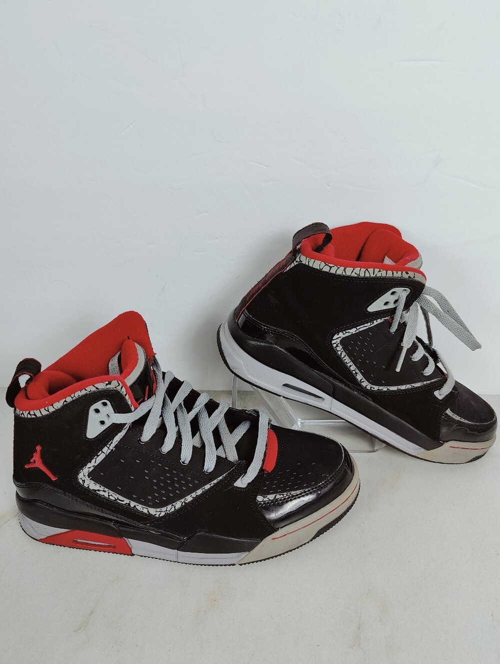 Nike Youth Air Jordan SC-2 'Bred' Black Red Basketball Sneakers, Sz 7Y